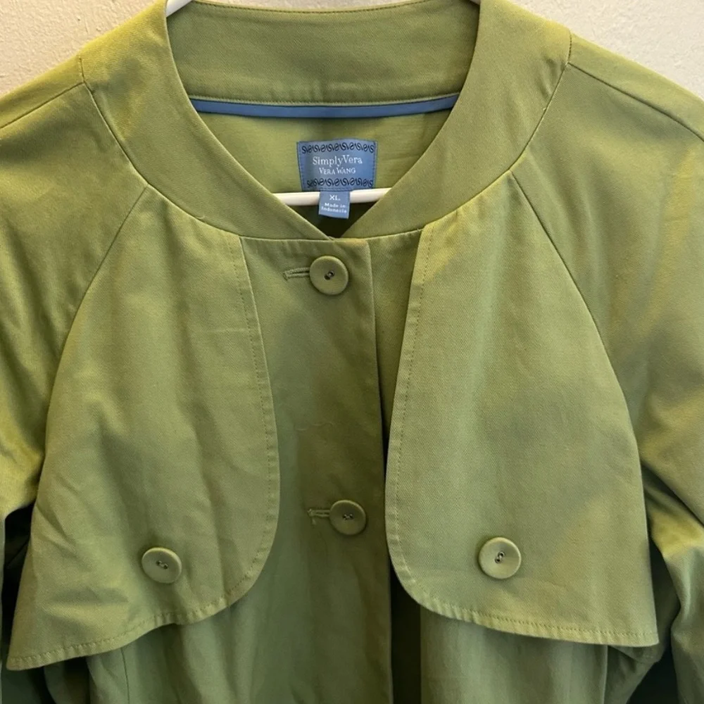 Vera Wang Pea Green Trench Coat - Picture 2 of 3